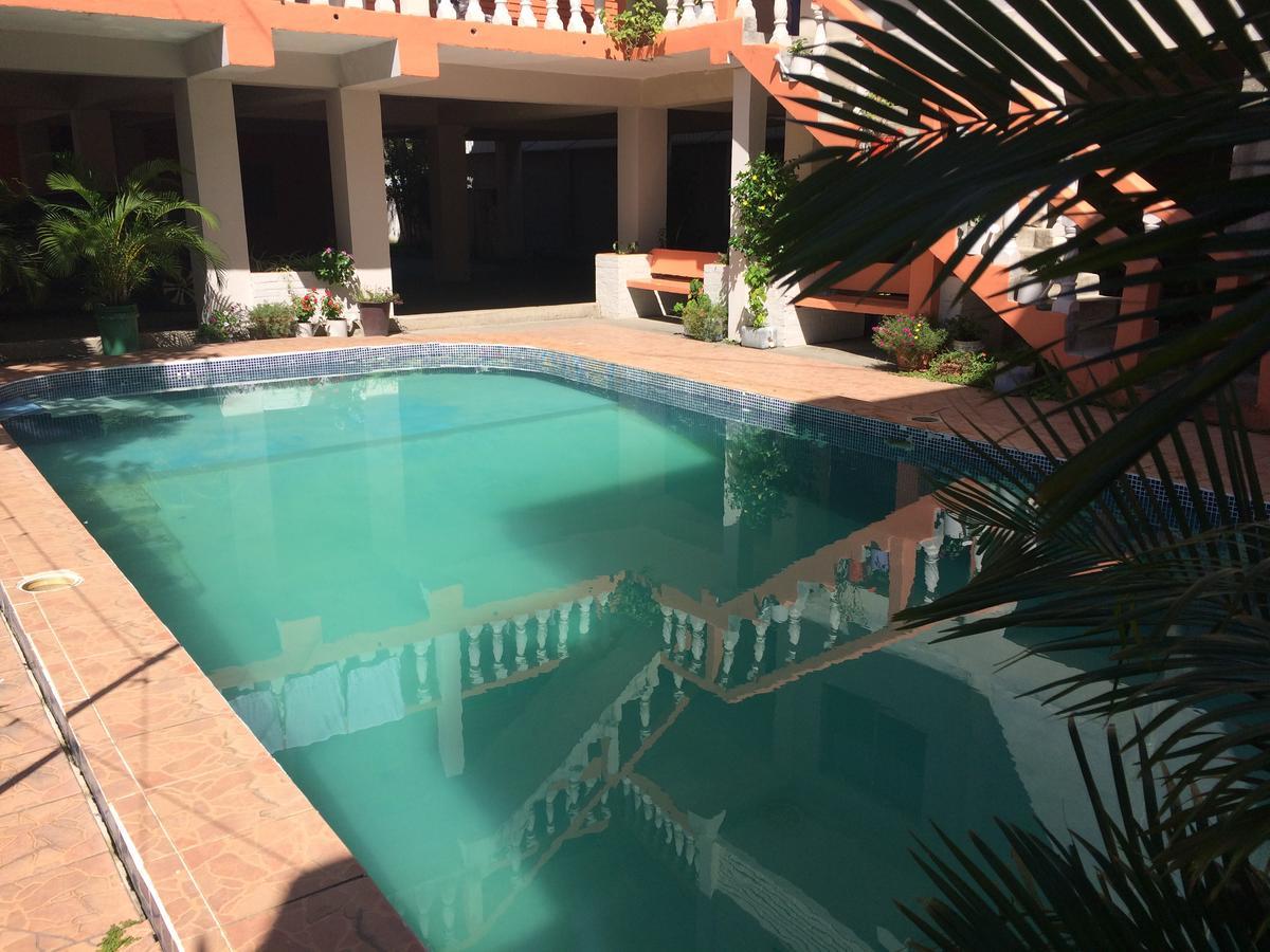 Hotel Casa Marina La Ceiba Bagian luar foto
