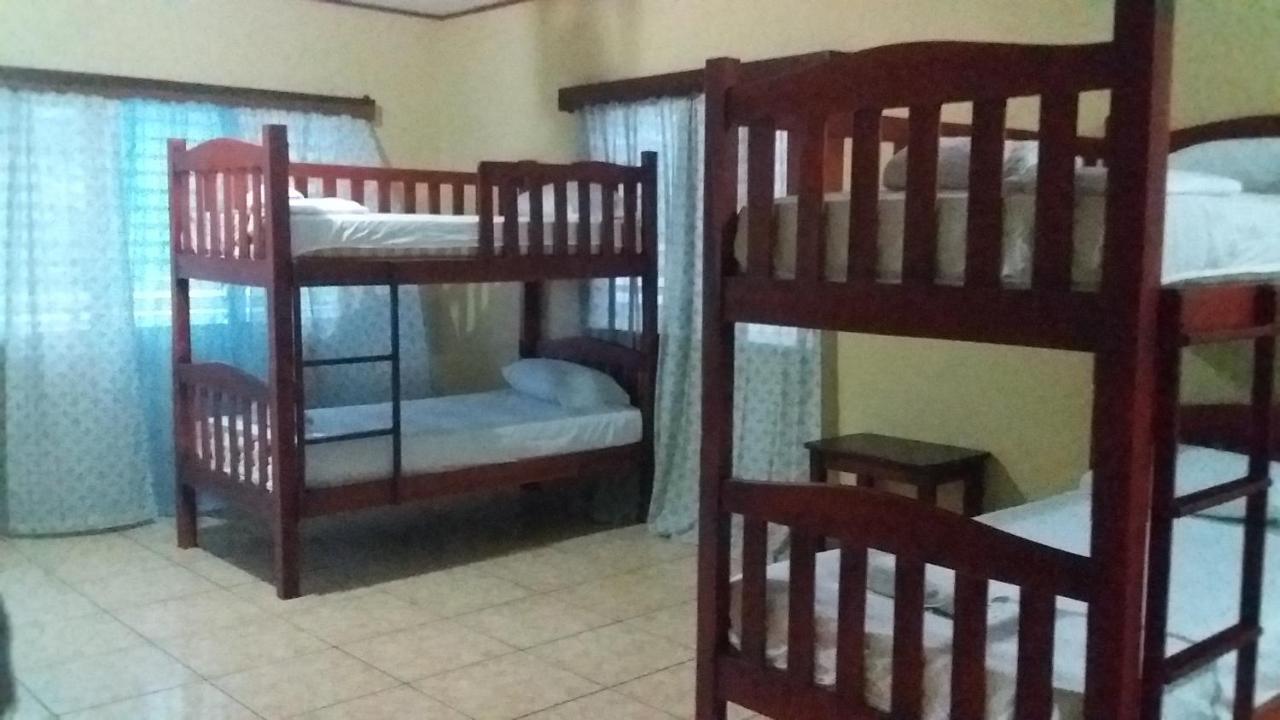 Hotel Casa Marina La Ceiba Bagian luar foto